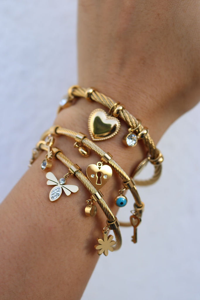 Buy Chain Bracelet With Key Charm, Heart Charm Bracelet, Friendship  Bracelets, True Beauty Kdrama Inspired, Valentines Day Gift, Anniversary  Online in India - Etsy